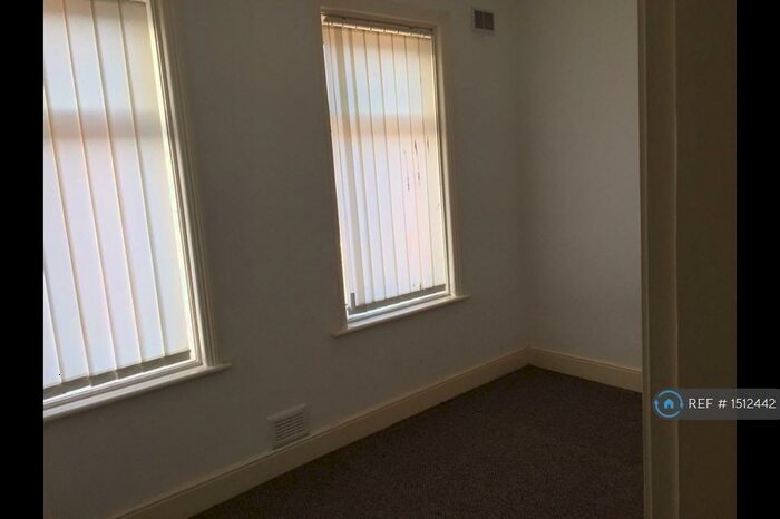 2 Bedroom Flat To Rent In Disraeli Street, Blyth, NE24