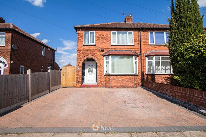 3 Bedroom Semi Detached House For Sale In Hill Top Crescent, Wheatley Hills, Doncaster, DN2