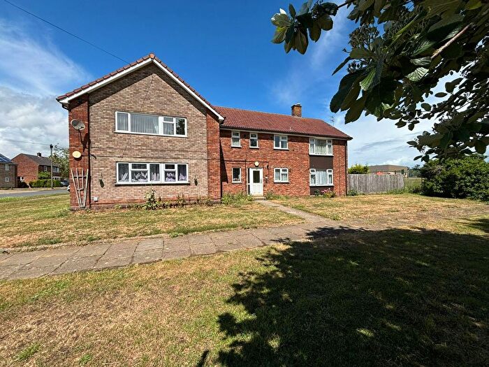 2 Bedroom Flat For Sale In Mallard Way, Ipswich, IP2