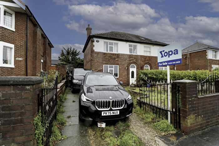 3 Bedroom Semi Detached House For Sale In Staining Road, Blackpool, FY3