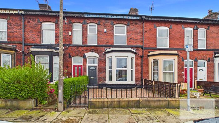 3 Bedroom Terraced House For Sale In Inman Street, Bury, BL9
