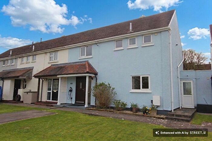 3 Bedroom End Of Terrace House For Sale In Eagle Road, St. Athan, CF62