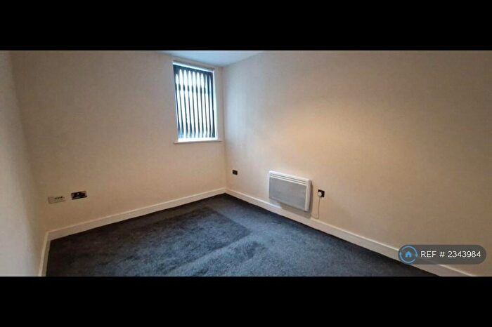 1 Bedroom Flat To Rent In Manchester Road, Burnley, BB11