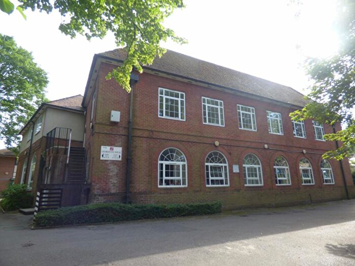 2 Bedroom Apartment To Rent In Charlecote House, Millbrook Road East, Southampton, Hampshire, SO15