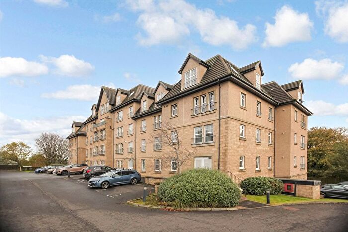 2 Bedroom Flat For Sale In Marina Road, Bathgate, West Lothian, EH48