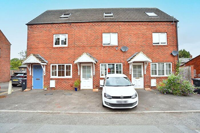 3 Bedroom Terraced House For Sale In Unity Close, Harrogate, HG1