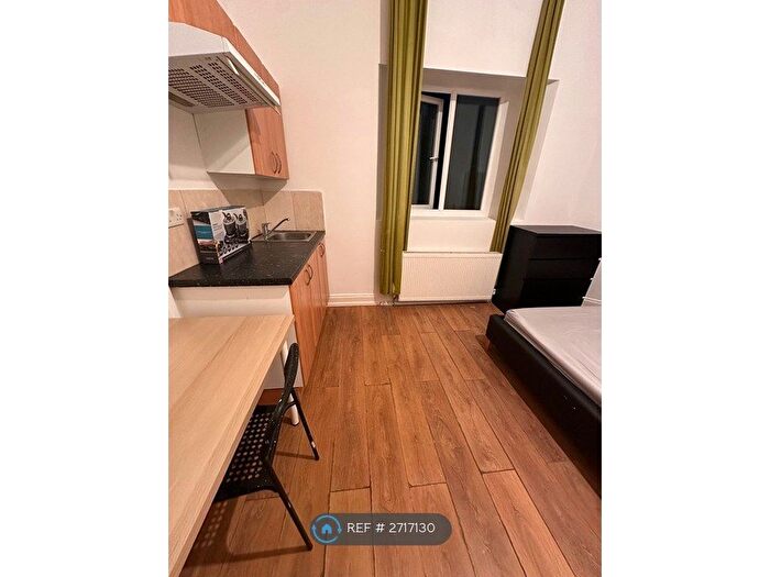 Studio To Rent In Wimborne Road, Bournemouth, BH2