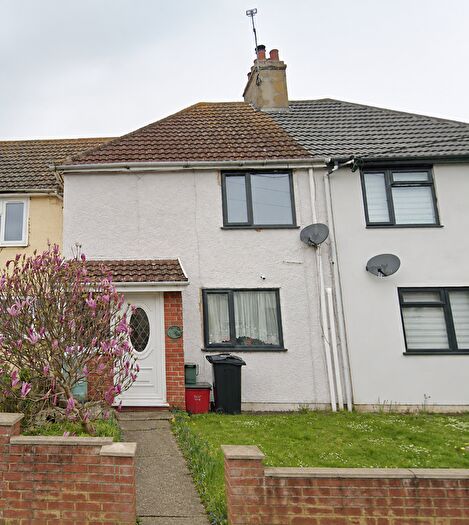 3 Bedroom Terraced House For Sale In Grove Avenue, Walton On The Naze, Essex, CO14