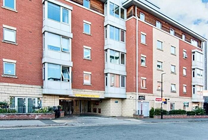 1 Bedroom Flat To Rent In Fremington Court, Upper York Street, Coventry, CV6