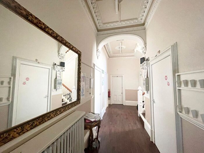 18 Bedroom Flat To Rent In Clayton Road, Jesmond, Newcastle Upon Tyne, NE2