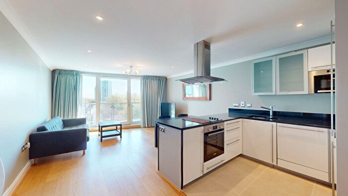 2 Bedroom Flat To Rent In Winchester Road, NW3