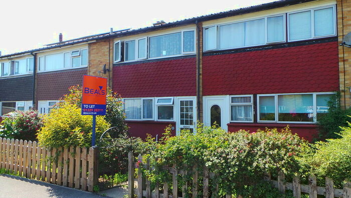 3 Bedroom Terraced House To Rent In Biggin Walk, Fareham, PO14