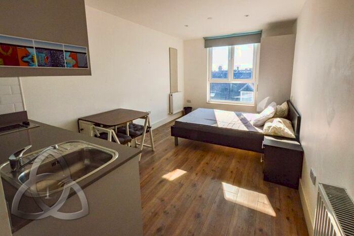 Studio To Rent In Luminaire Apartments, Kilburn High Road, NW3