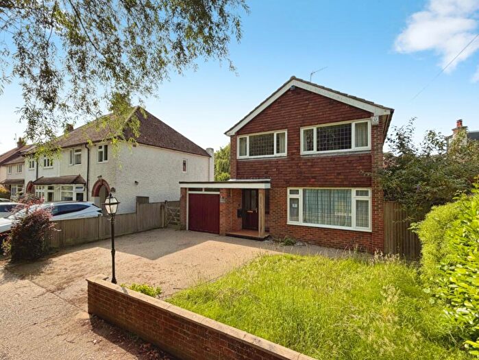 3 Bedroom Detached House For Sale In Green Lane Avenue, Hythe, CT21