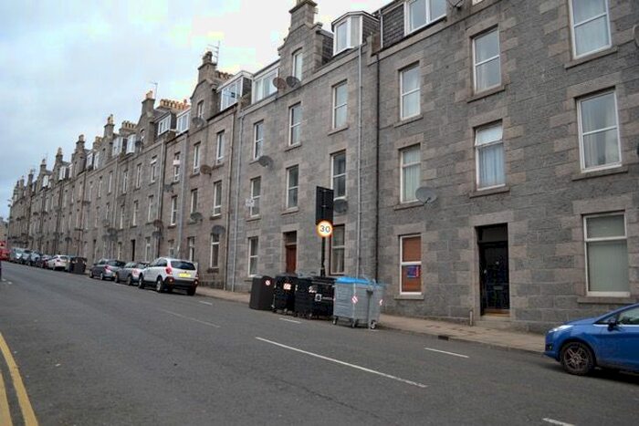 1 Bedroom Flat To Rent In Esslemont Avenue, City Centre, Aberdeen, AB25