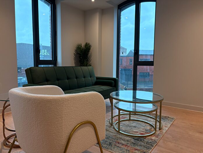 1 Bedroom Apartment To Rent In Dutton Street, Manchester, Greater Manchester, M3