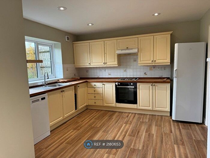 3 Bedroom Semi-Detached House To Rent In Slade Farm Cottages, Kirtlington, Kidlington, OX5