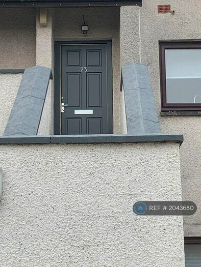 4 Bedroom Flat To Rent In South William Street, Johnstone, PA5