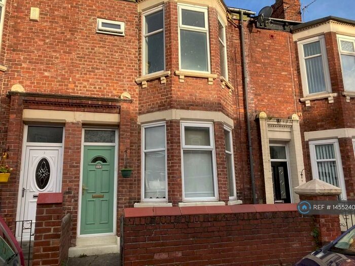 3 Bedroom Terraced House To Rent In Lyndhurst Street, South Shields, NE33