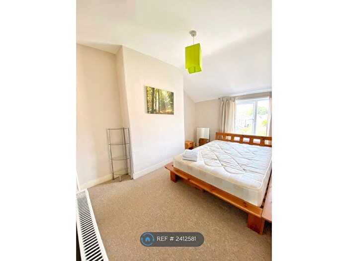 1 Bedroom Flat To Rent In Beaufort Road, Bristol, BS5