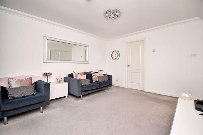 2 Bedroom Flat For Sale In Lairds Hill Place, Kilsyth, Glasgow, G65