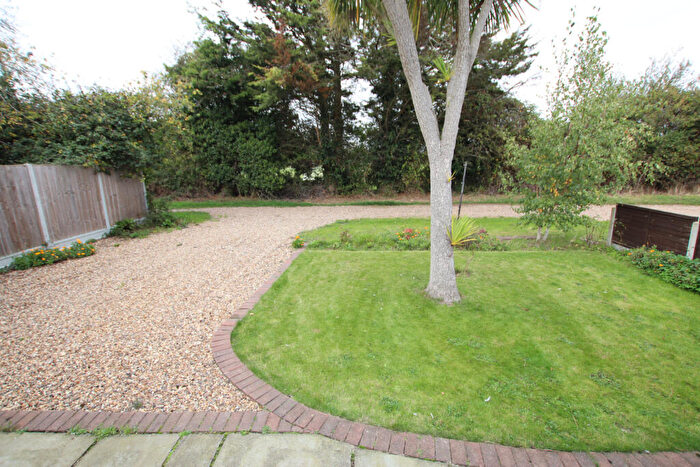 2 Bedroom Bungalow For Sale In New Town Road, Thorpe Le Soken, CO16