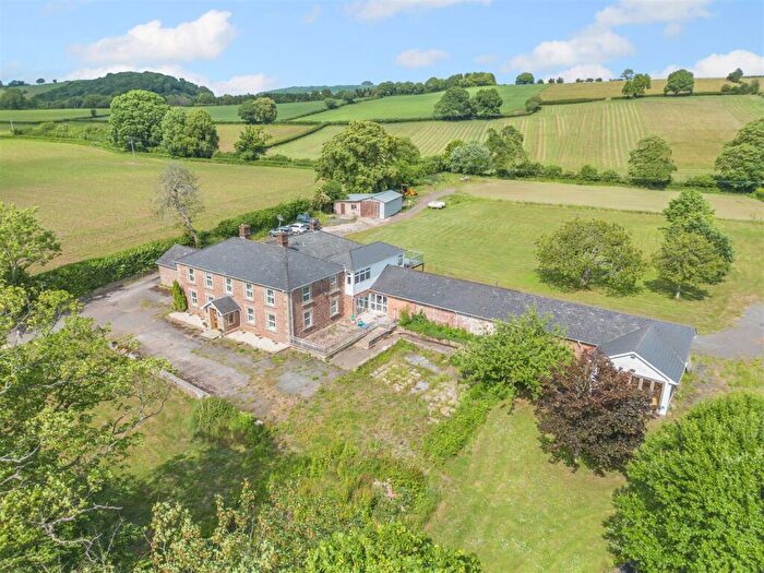 6 Bedroom Country House For Sale In Abenhall Road, Mitcheldean, GL17