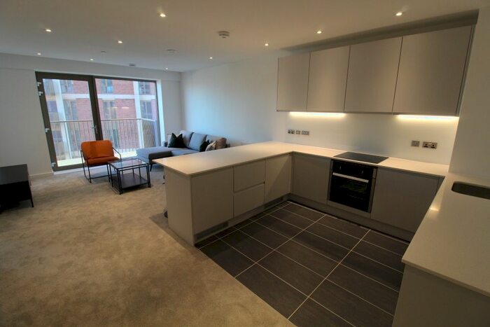 1 Bedroom Flat To Rent In The Crescent, Salford, M5