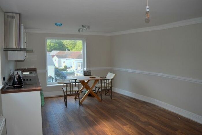 1 Bedroom Property To Rent In Newton Road, Mumbles, Swansea SA3