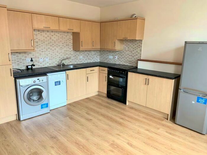 1 Bedroom Apartment To Rent In Farnborough, GU14