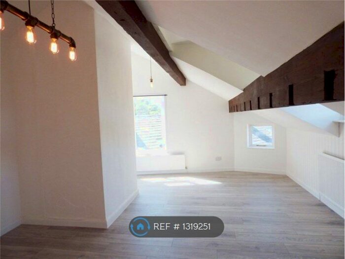 3 Bedroom Flat To Rent In Oliver Lane, Marsden, Huddersfield HD7