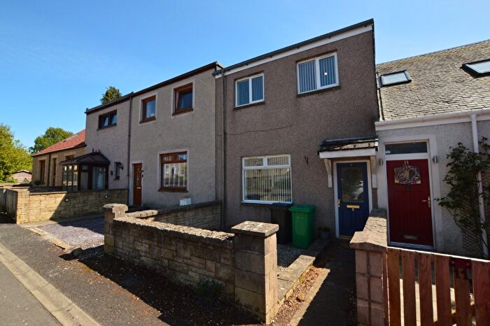 3 Bedroom Semi-Detached House To Rent In Muirtonhill Road, Cardenden, KY5