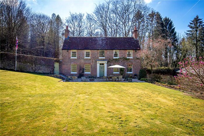 4 Bedroom Detached House For Sale In Milland Lane, Liphook, West Sussex, GU30