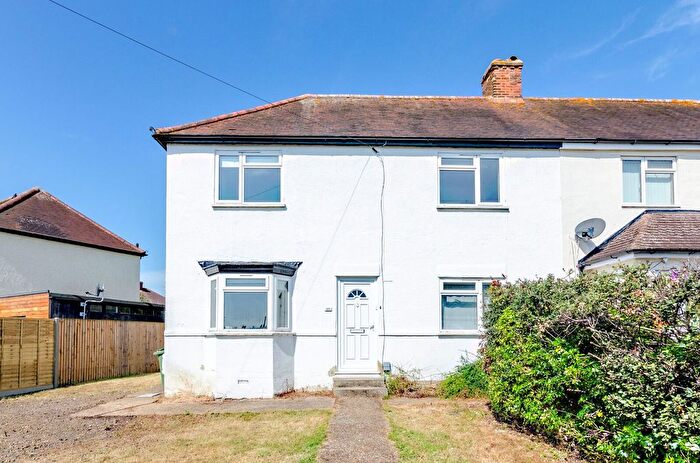 4 Bedroom Semi-Detached House To Rent In Worcester Road, Stoughton, Guildford, GU2