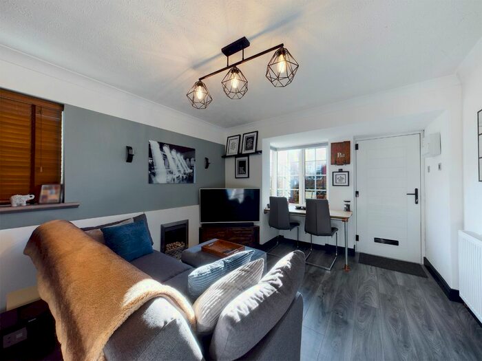 1 Bedroom End Of Terrace House To Rent In The Coltsfoot, Hemel Hempstead, Hertfordshire HP1