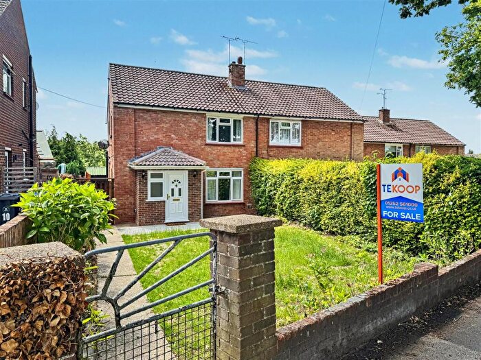 3 Bedroom House For Sale In Purley Way, Frimley, Camberley, GU16