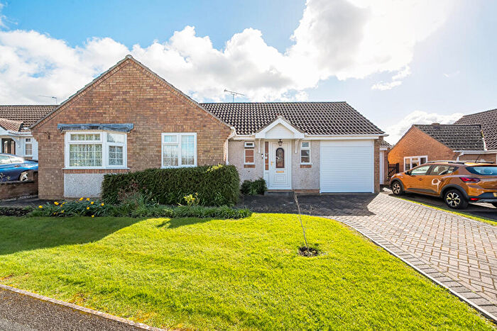 3 Bedroom Detached Bungalow For Sale In Baird Close, Old Shaw, Swindon, SN5