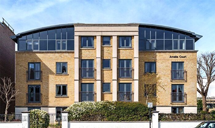 1 Bedroom Property To Rent In Union Place, Worthing, West Sussex, BN11