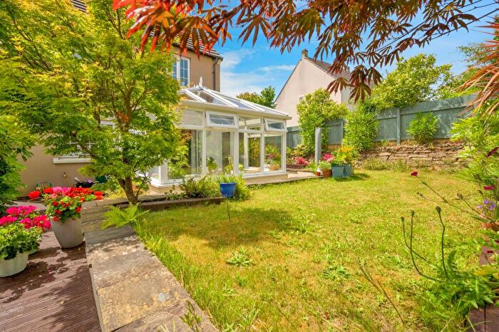 3 Bedroom Detached House For Sale In Grassmere Way, Pillmere, Saltash, PL12
