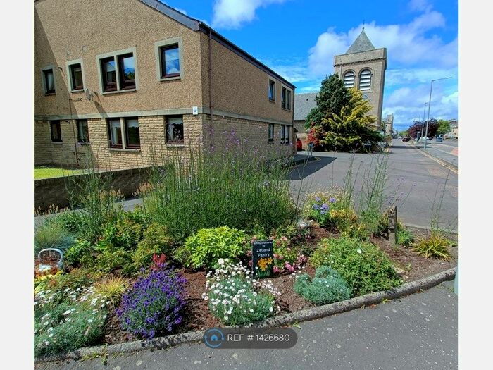 1 Bedroom Flat To Rent In Palmer Court, Grangemouth, FK3