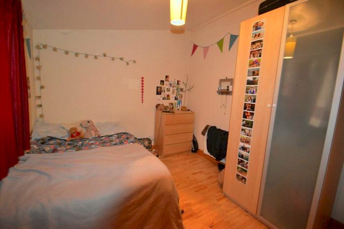 5 Bedroom Terraced House To Rent In Walmsley Road, Hyde Park, Leeds, LS6