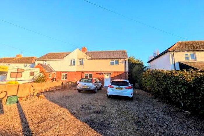 4 Bedroom Property To Rent In Castlemans Lane, Hayling Island, PO11