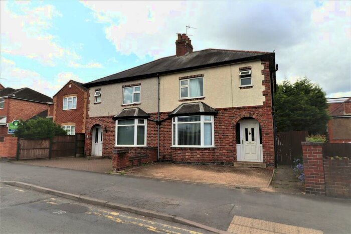 3 Bedroom Semi-Detached House To Rent In George Street, Bedworth, CV12