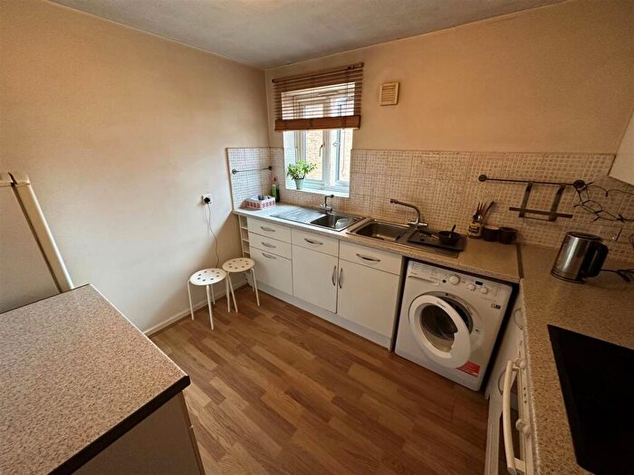 2 Bedroom Flat For Sale In Moray Close, Edgware, HA8