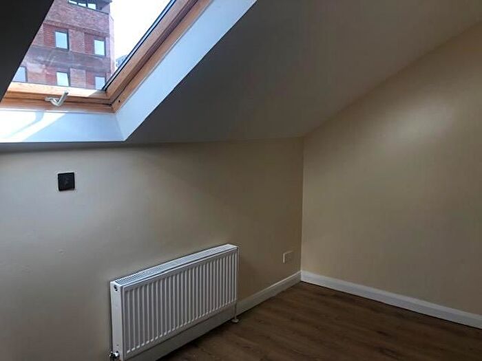 1 Bedroom Flat To Rent In High Street, Wealdstone, Harrow, HA3