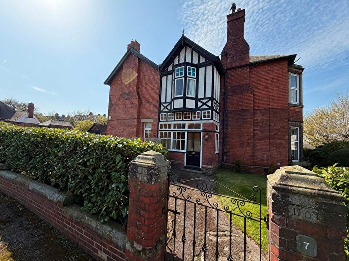 3 Bedroom Flat For Sale In Cromwell Crescent, Carlisle, CA3