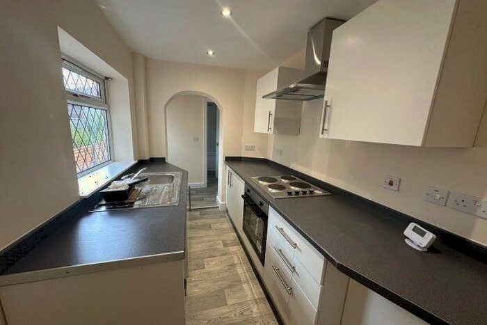 3 Bedroom Property To Rent In Institute Street, Sutton-In-Ashfield, NG17