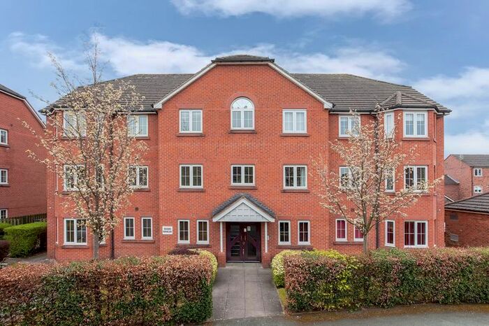 2 Bedroom Flat To Rent In Hornby Drive, Congleton, CW12