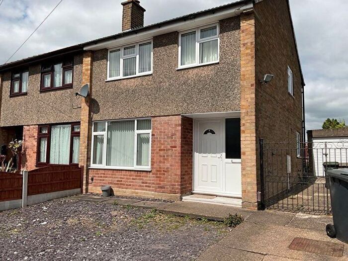 3 Bedroom Semi-Detached House To Rent In Kent Road, Giltbrook, Nottingham, Nottinghamshire, NG16