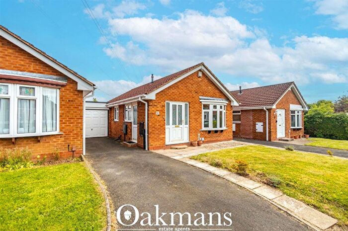 2 Bedroom Bungalow For Sale In Nailers Close, Birmingham, West Midlands, B32